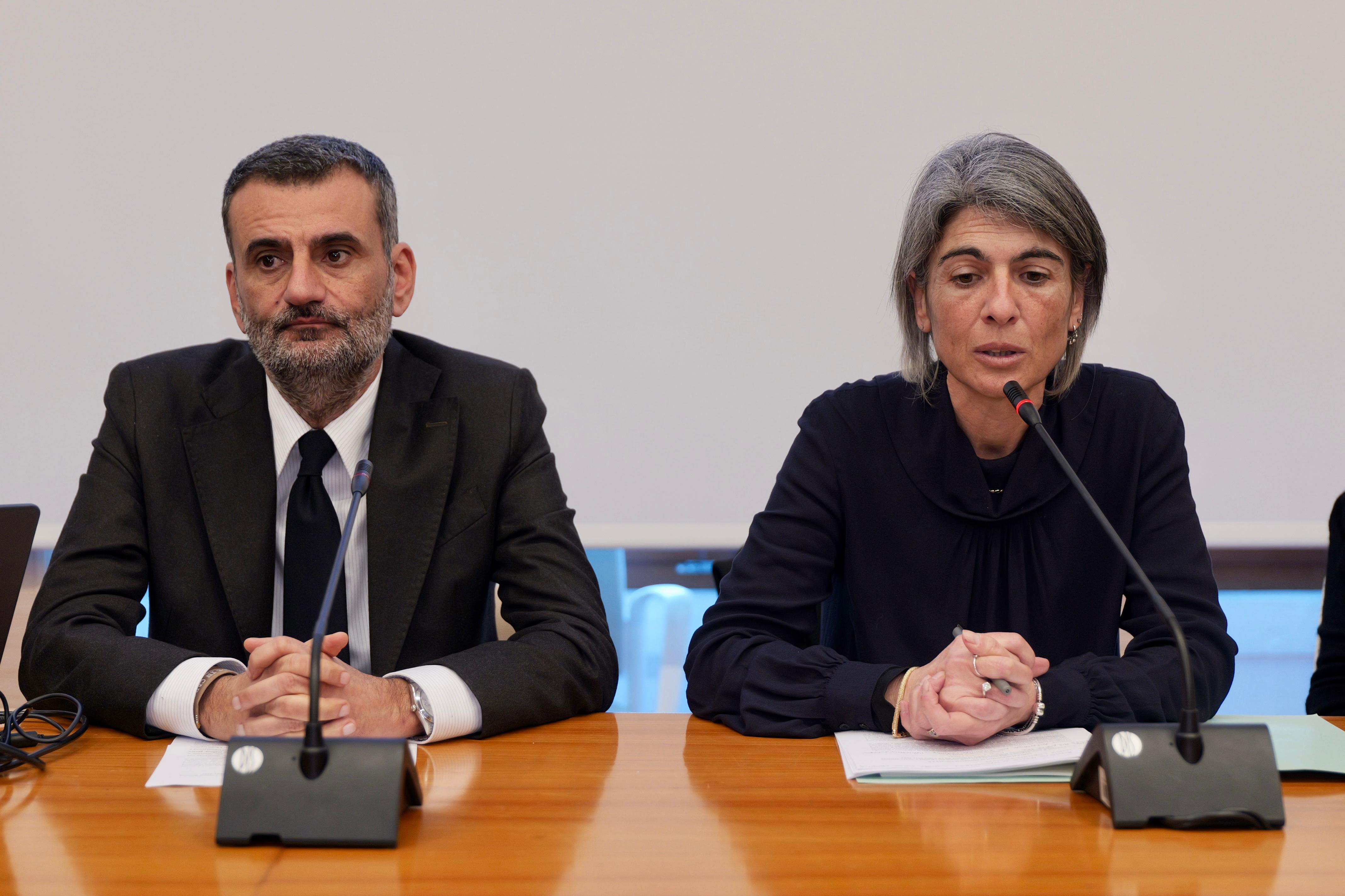 Galleria Al via la seconda edizione dei Cantieri Innovativi di Antimafia sociale. Decaro: “Seminiamo anticorpi di legalità per proteggere il futuro dei giovani pugliesi”. Miglietta: “Cultura migliore strumento per sradicare le mafie” - Diapositiva 2 di 8