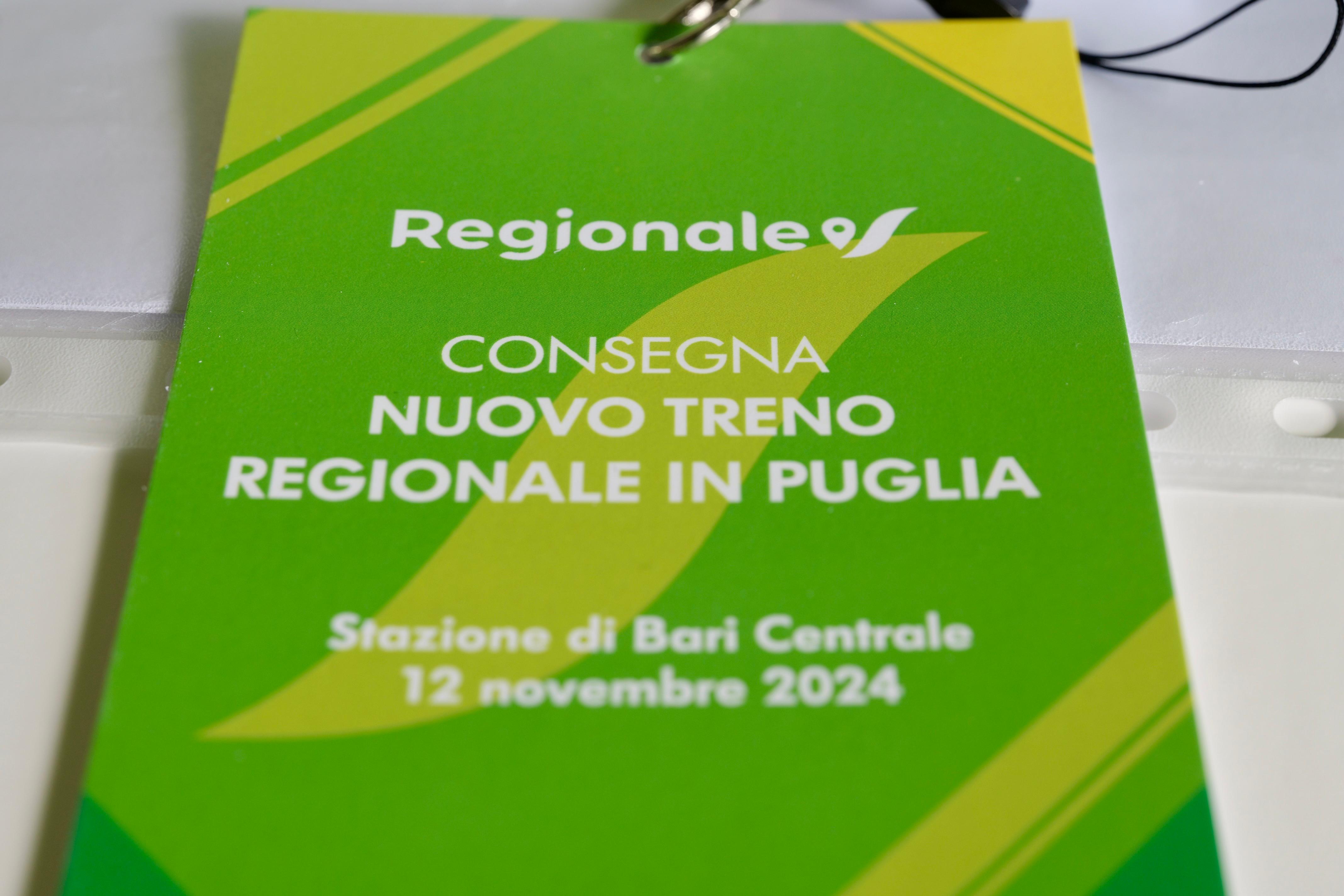 Galleria Trasporti, presentato a Bari il nuovo treno che va a completare il rinnovo della flotta del Regionale di Trenitalia garantito dai finanziamenti regionali - Diapositiva 13 di 17