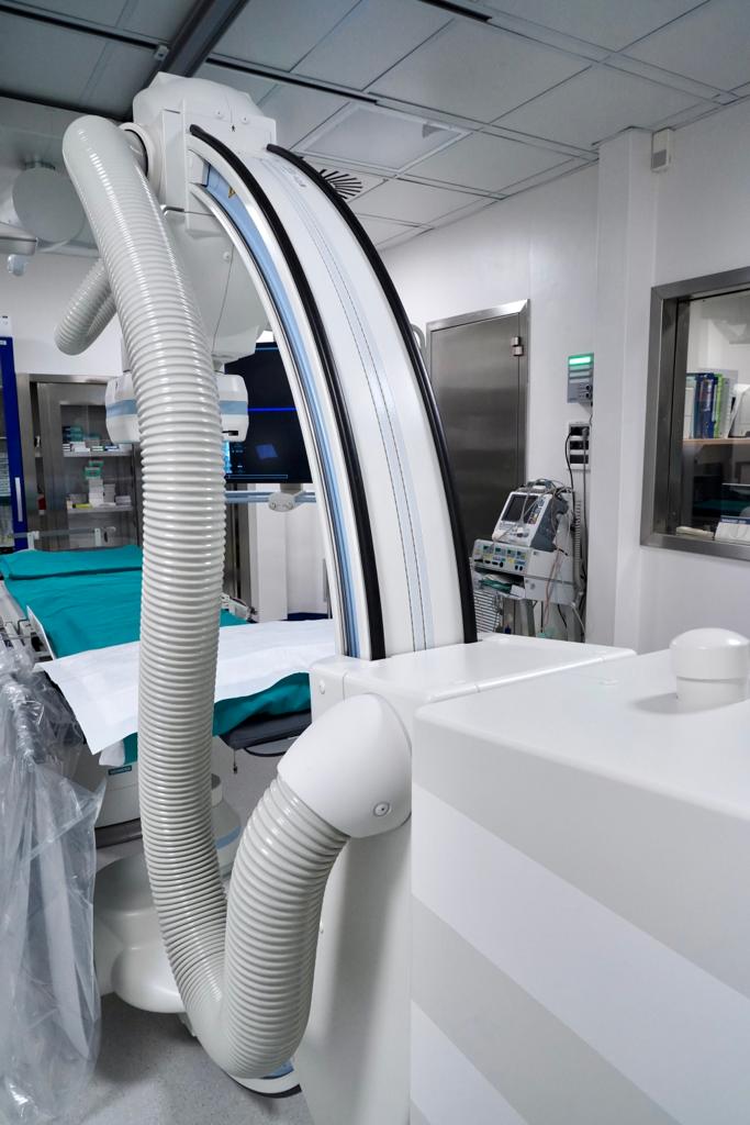 Galleria Cardiologia hi tech all’Ospedale Di Venere: installati due nuovi angiografi con tecnologia digitale - Diapositiva 5 di 12